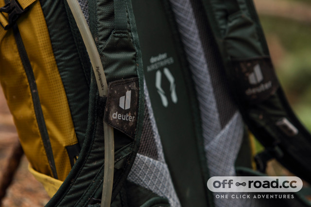 Deuter Flyt 14 back pack review | off-road.cc